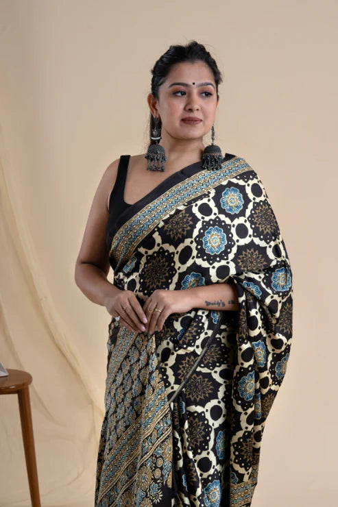 ATTRACTIVE BLACK MODAL SILK SAREE