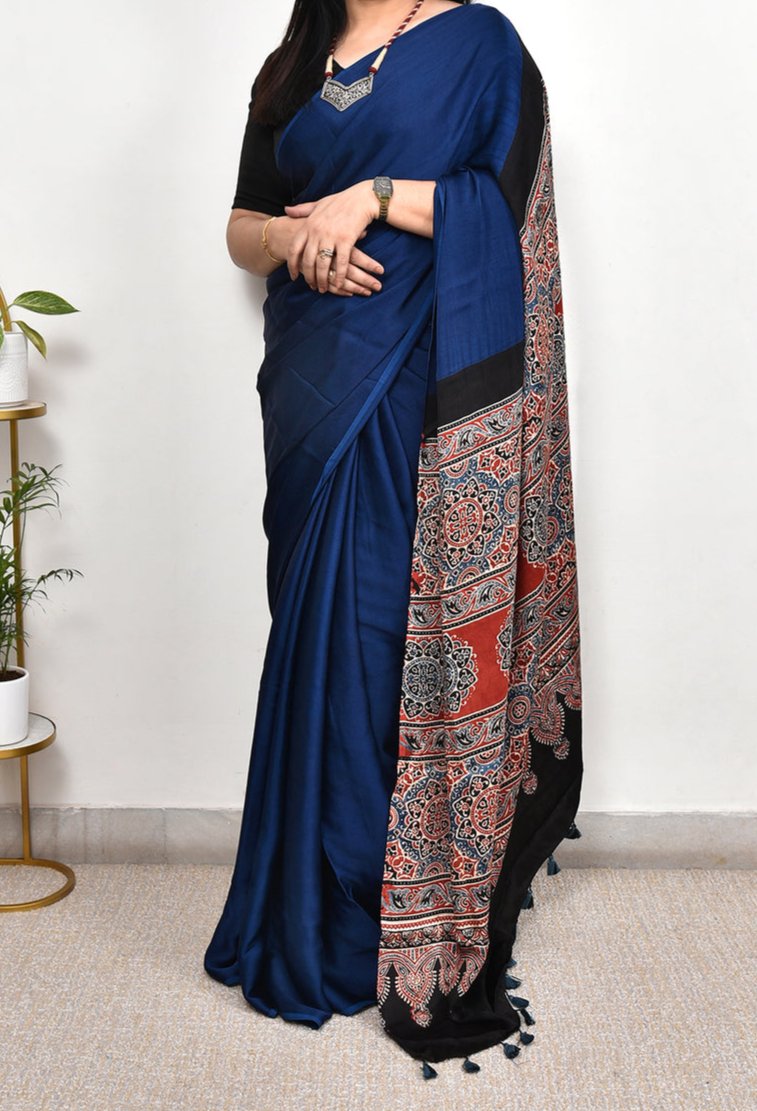 ELEGANT BLUE COLOR DIGITAL PRINTED MODAL SAREE