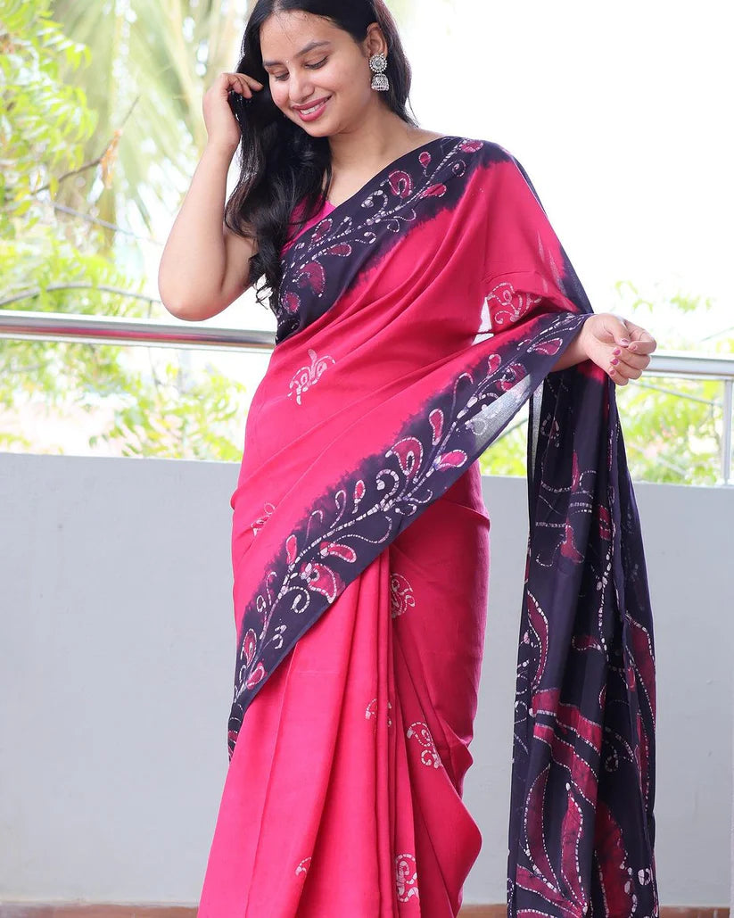 AMAZING PINK COLOR DIGITAL PRINTED LINEN SAREE