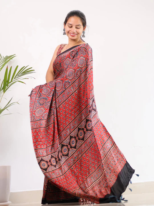 DESIGNER PALE RED COLOR DIGITAL PRINTED MODAL SAREE