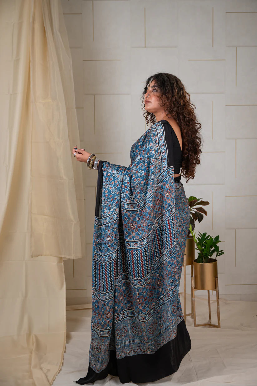 Elegant Bluish Grey Colour Digital Printed Modal SAREE