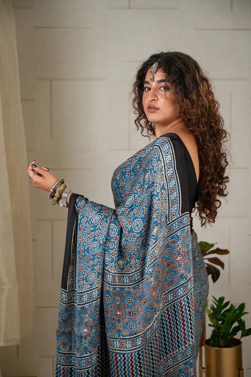 Elegant Bluish Grey Colour Digital Printed Modal SAREE