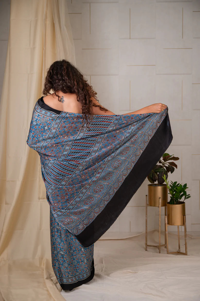 Elegant Bluish Grey Colour Digital Printed Modal SAREE